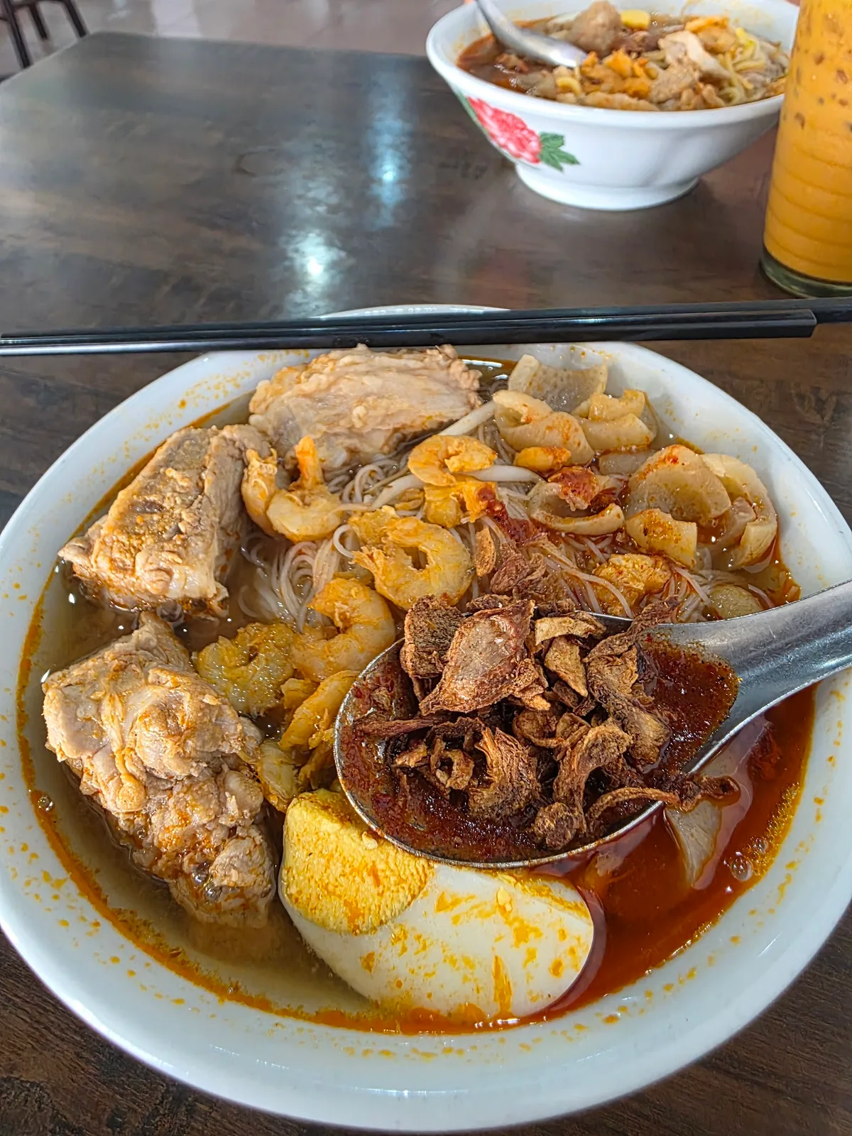 Dannok Cafe Prawn Mee — signature dish