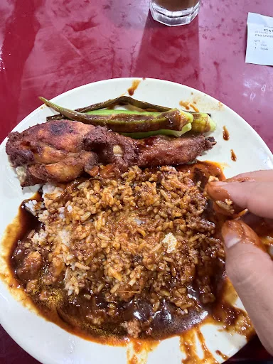Nasi Kandar Deen Maju — signature dish