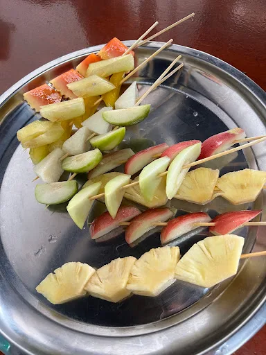 Din Rojak Tonggek Permatang Pauh — signature dish