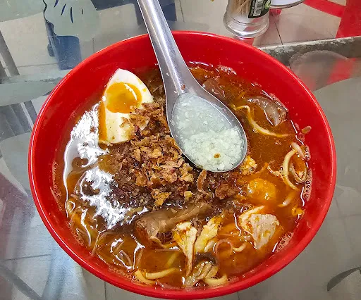 Ewe Hokkien Mee & Loh Mee — dish