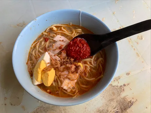 Ewe Hokkien Mee & Loh Mee — dish