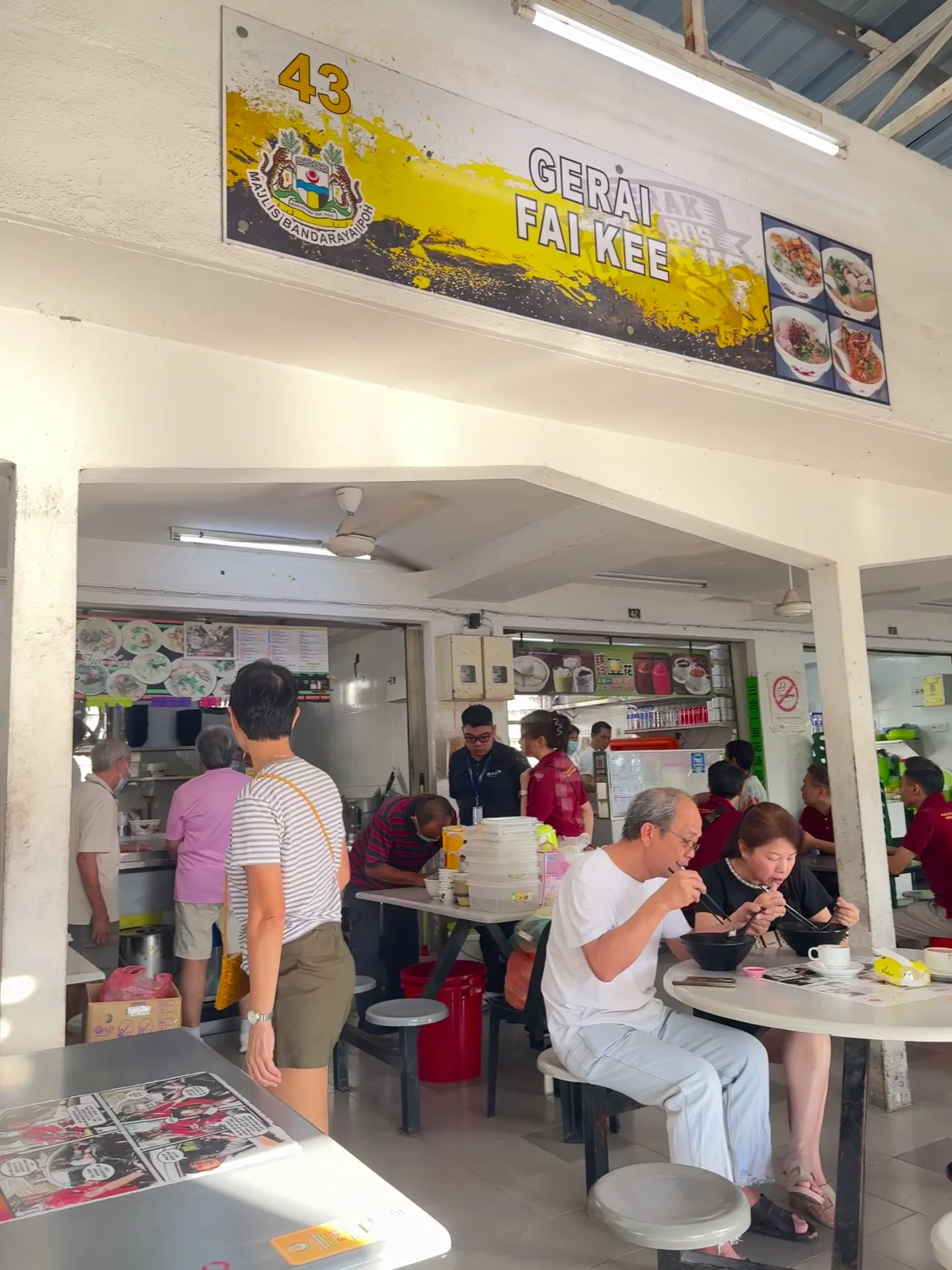 Fai Kee Fish Head Noodle (Ipoh Stadium) 怡保体育馆辉记鱼头米粉 — interior