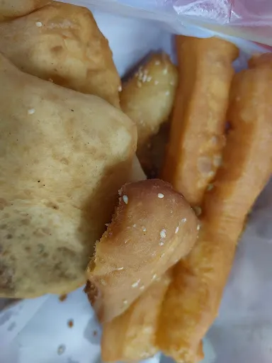 Famous Yew Char Kuih & Ham Chi Peng — dish