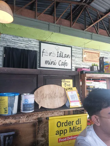 Fara Idlan Mini Café Balik Pulau Is Popular — exterior