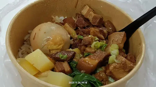 Farlim Wednesday Night Market — dish