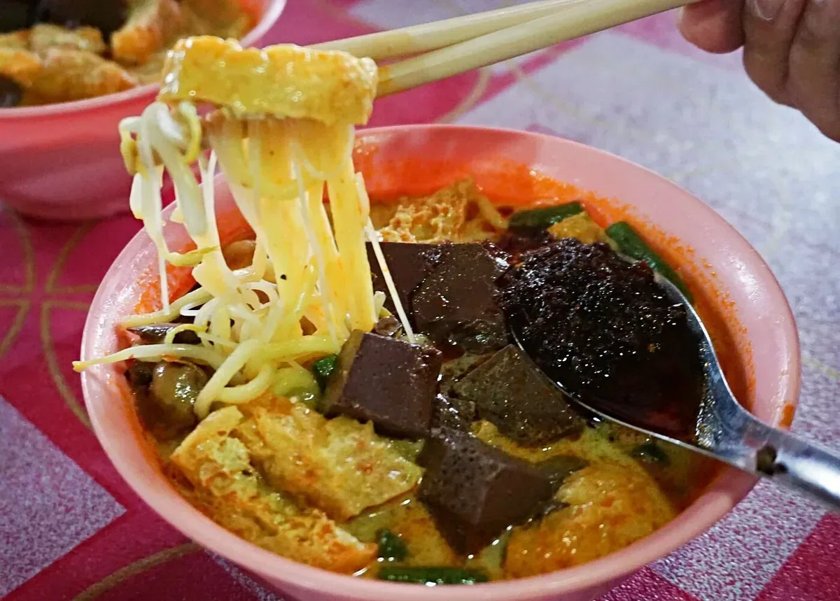 Fatty Dragon Curry Mee — signature dish