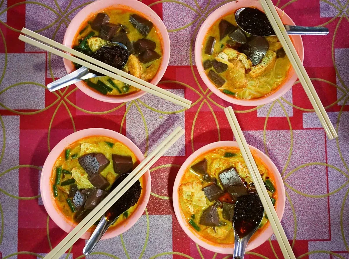 Fatty Dragon Curry Mee — signature dish