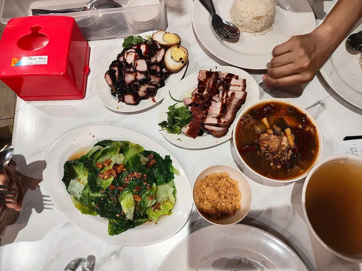 Fatty Fatty Hailam Roasted Chicken Rice — signature dish