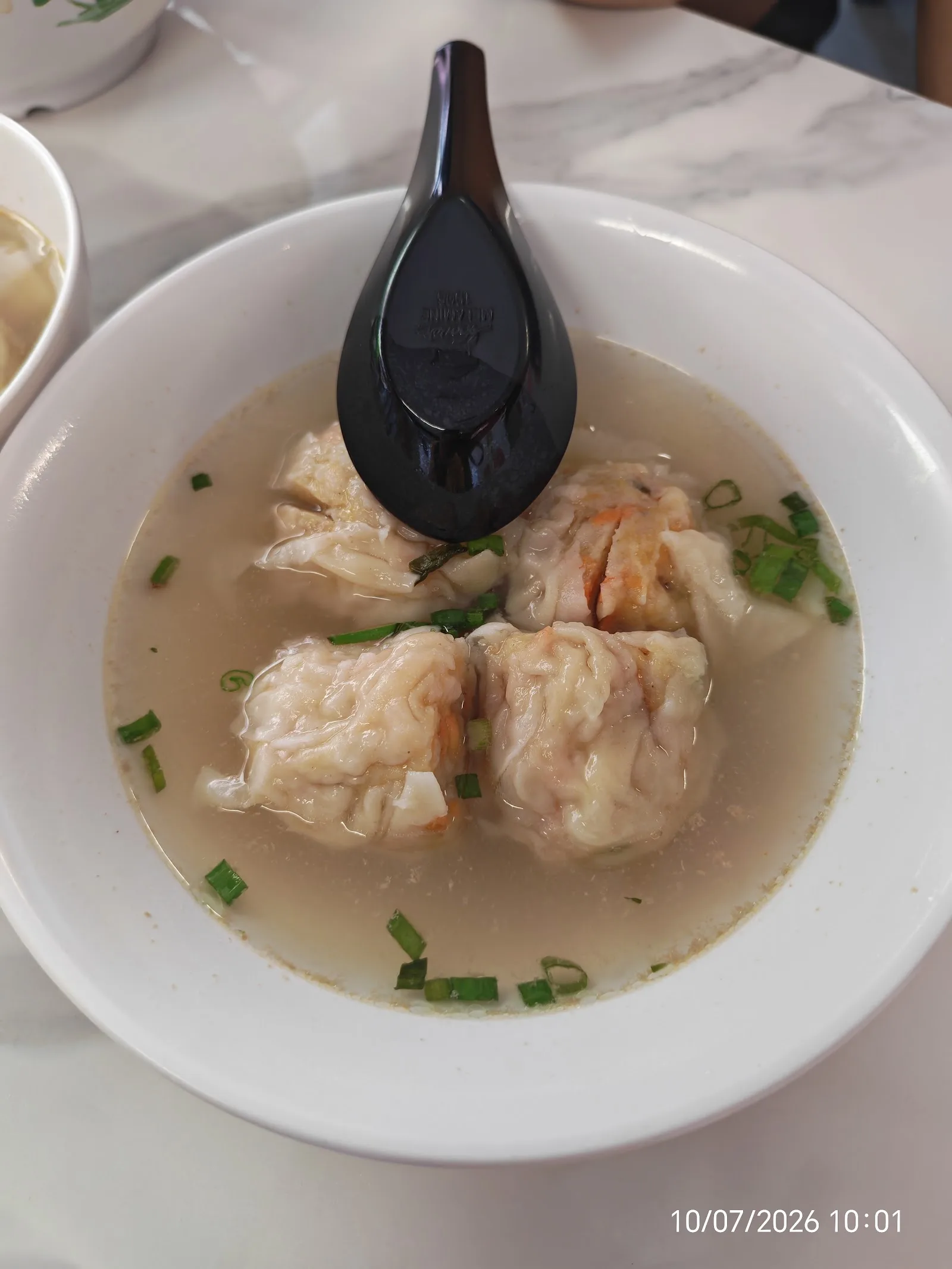 Kedai Makanan & Minuman Sin Tat Seng • 达成茶餐室 • Feng Weng Salted Chicken — dish
