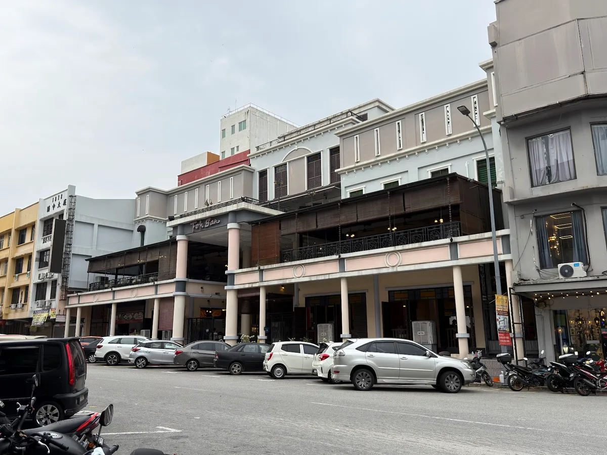 Foh San Restaurant 富山茶樓 — storefront