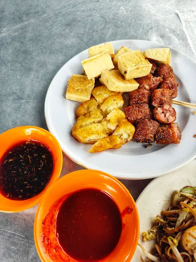 Gama Char Koay Teow — dish