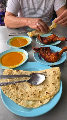 Gerai Makanan Dan Minuman MAJ — dish