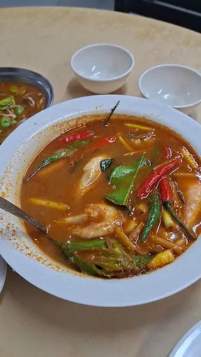 Ghee Seng Tomyam Seafood — signature dish