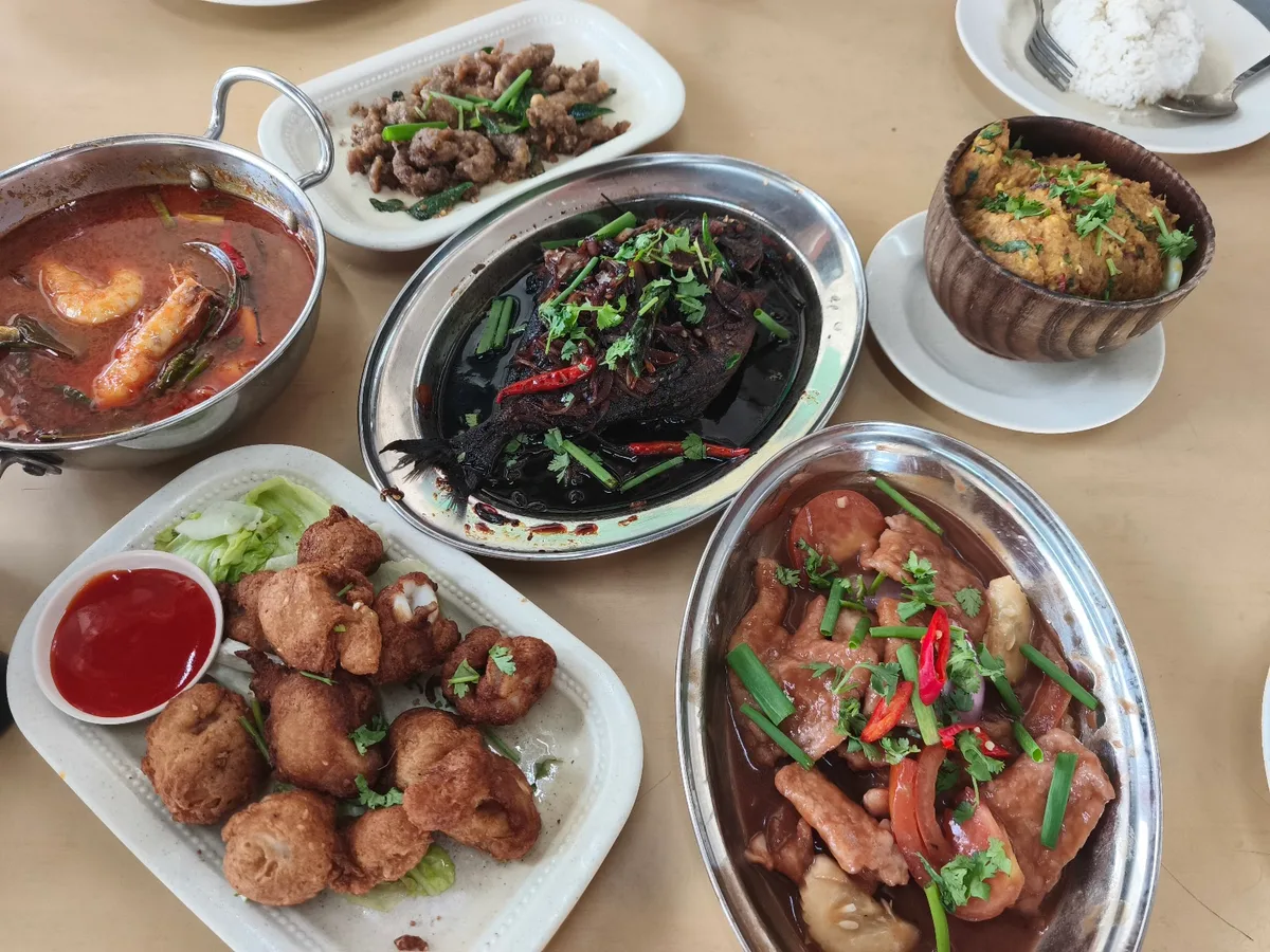 Ghee Seng Tomyam Seafood — signature dish