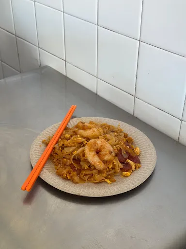 Goggle Man Char Koay Teow — dish