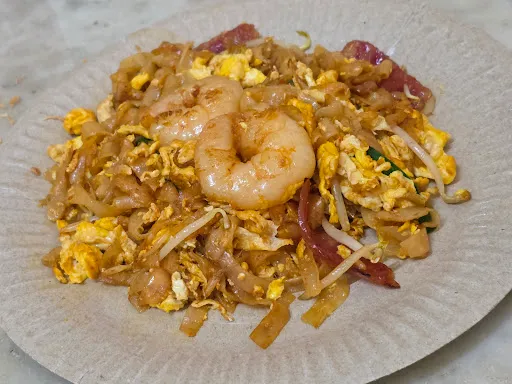 Goggle Man Char Koay Teow — dish