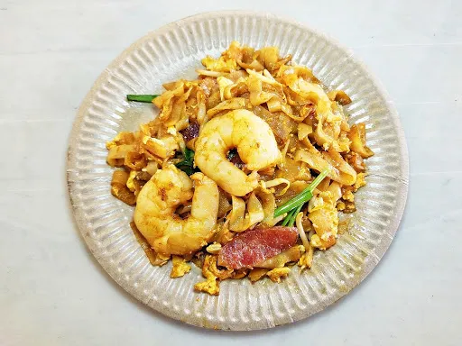Goggle Man Char Koay Teow — dish