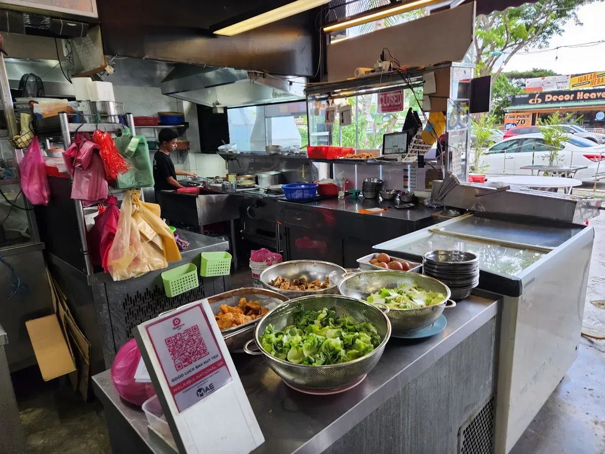 Good Luck Bak Kut Teh — interior