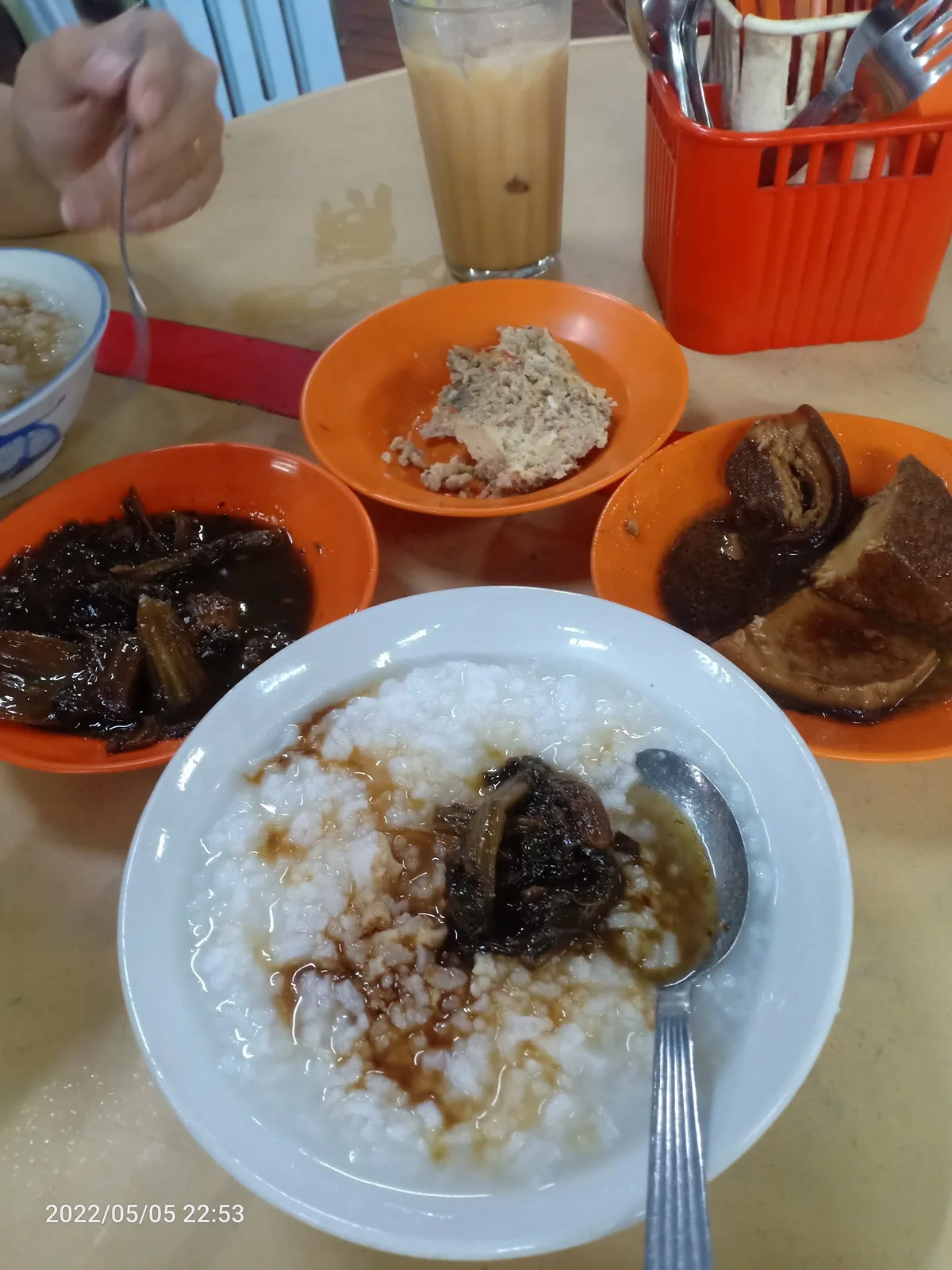 Guo An Porridge 国安夜粥 — signature dish