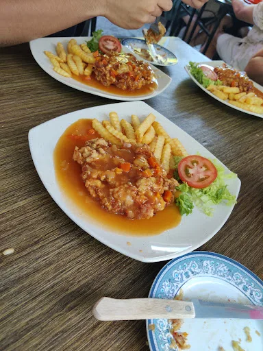 Hainan Treasures - Hainanese Spring Roll — signature dish