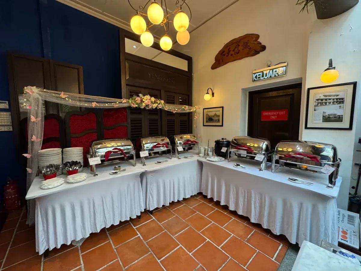 Hainantown @ Yeng Keng Nyonya & Hainanese Restaurant — interior