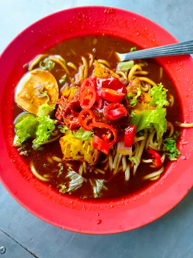 Haji Mohamad Mee Kuah Ketam Tokun — dish