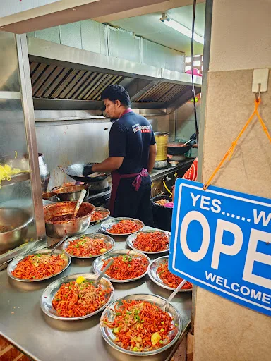 Hameed Pata Mee Sotong — signature dish