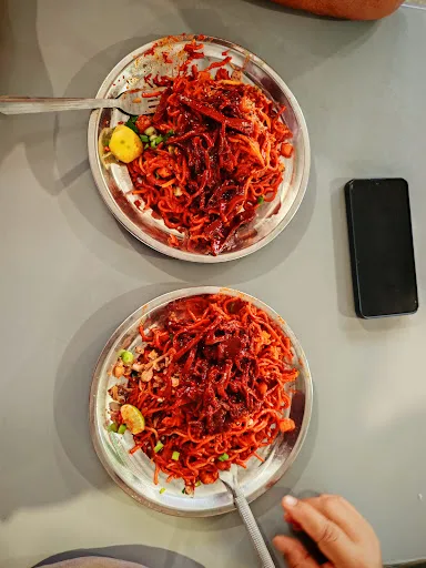 Hameed Pata Mee Sotong — signature dish