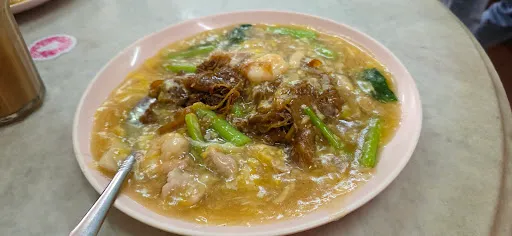 Hanji Fried Noodles Hailam Mee — dish