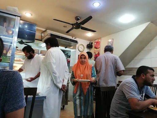Hassan Briyani House — interior