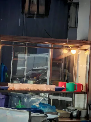 Heng Heng Tom Yam Mee — exterior