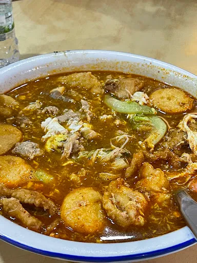 Heng Heng Tom Yam Mee — dish