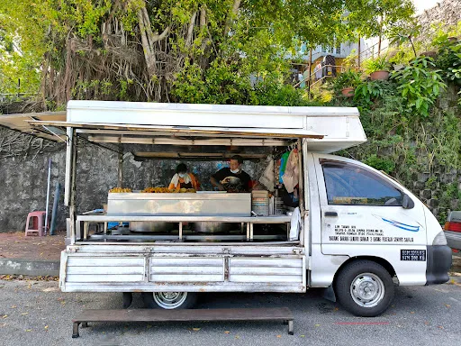 Hin Pin Tanjung Bungah Pisang Goreng — exterior