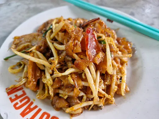 Hock Poh Lye Cafe Char Koay Teow — dish