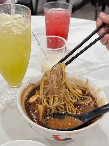 福成卤面Hock Seng Loh Mee — signature dish