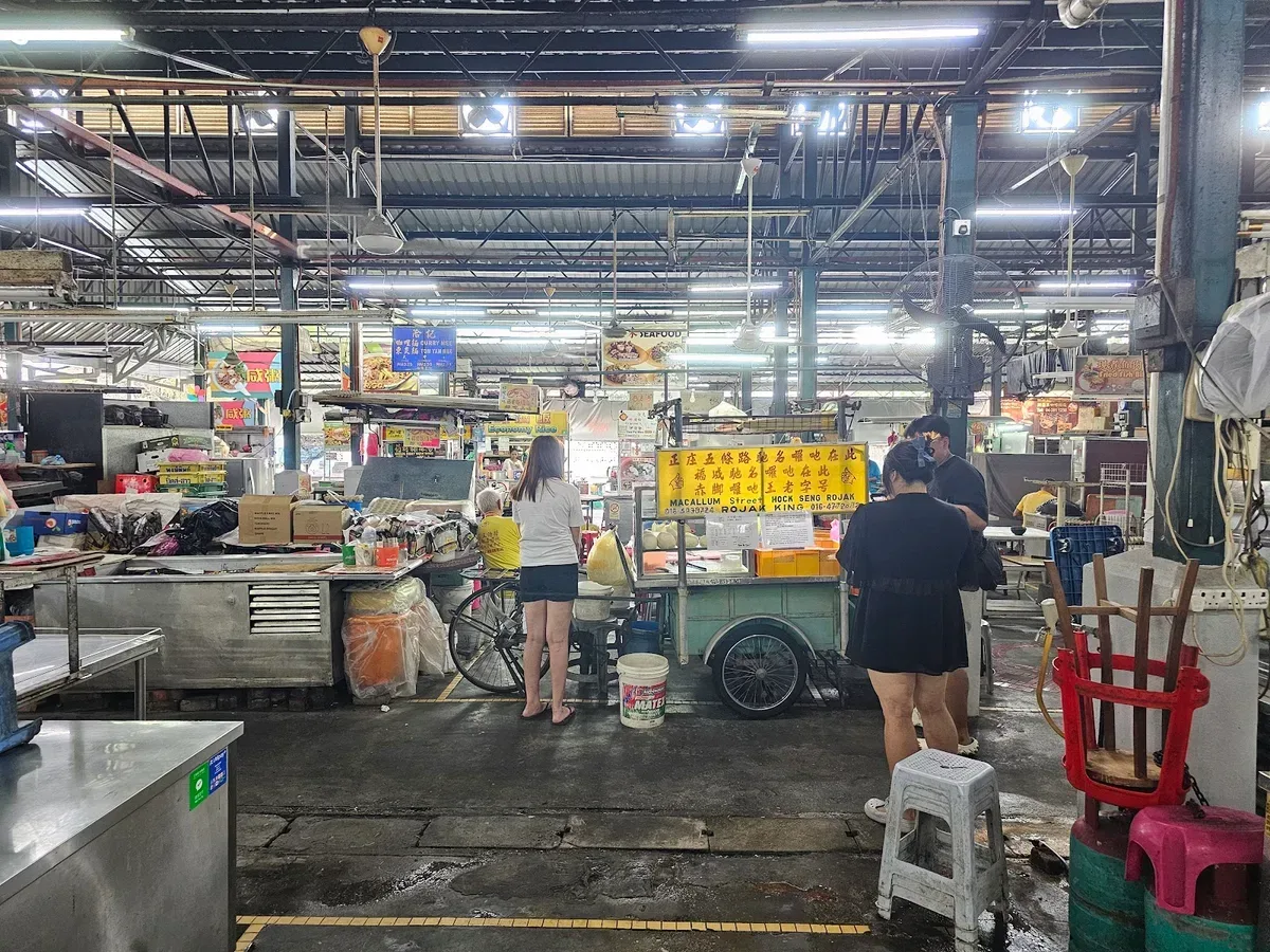 Hock Seng Rojak King — interior