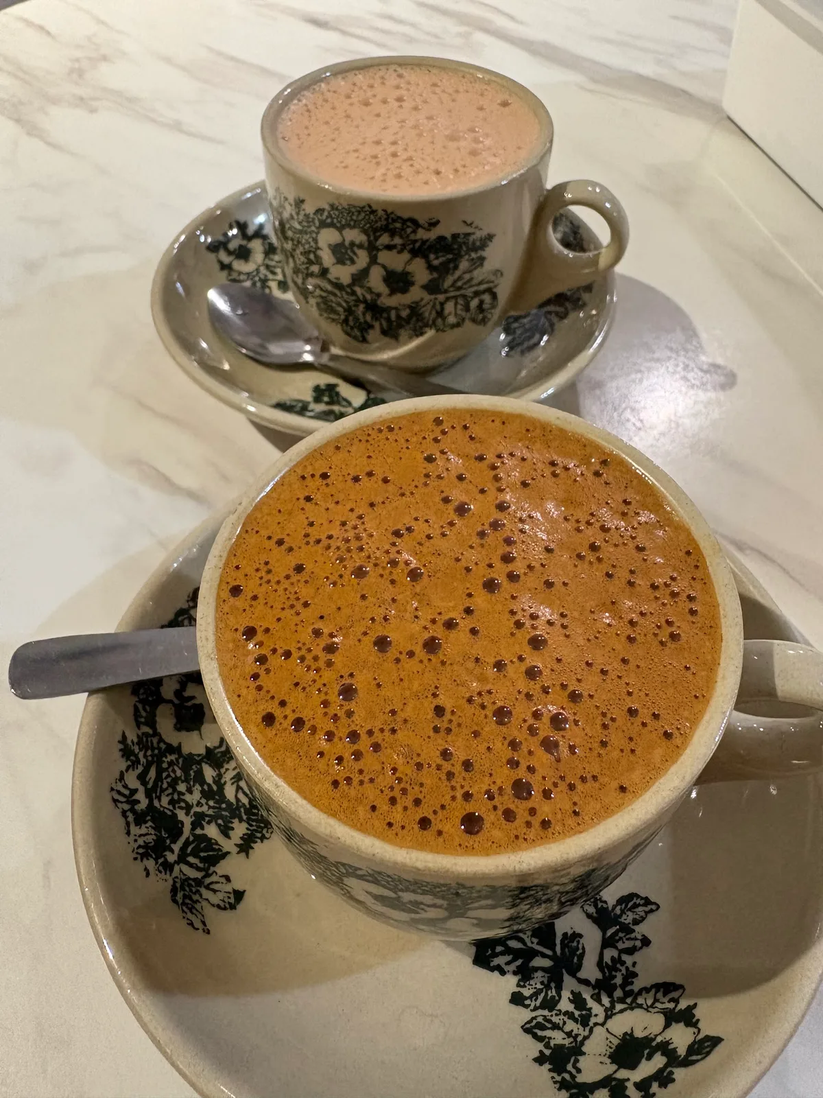 Signature kopi in a kopitiam cup