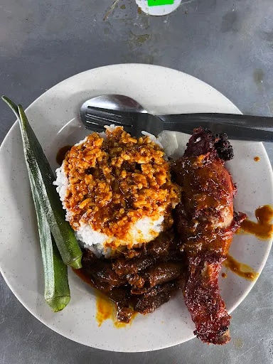 Hong Nasi Lemak — dish