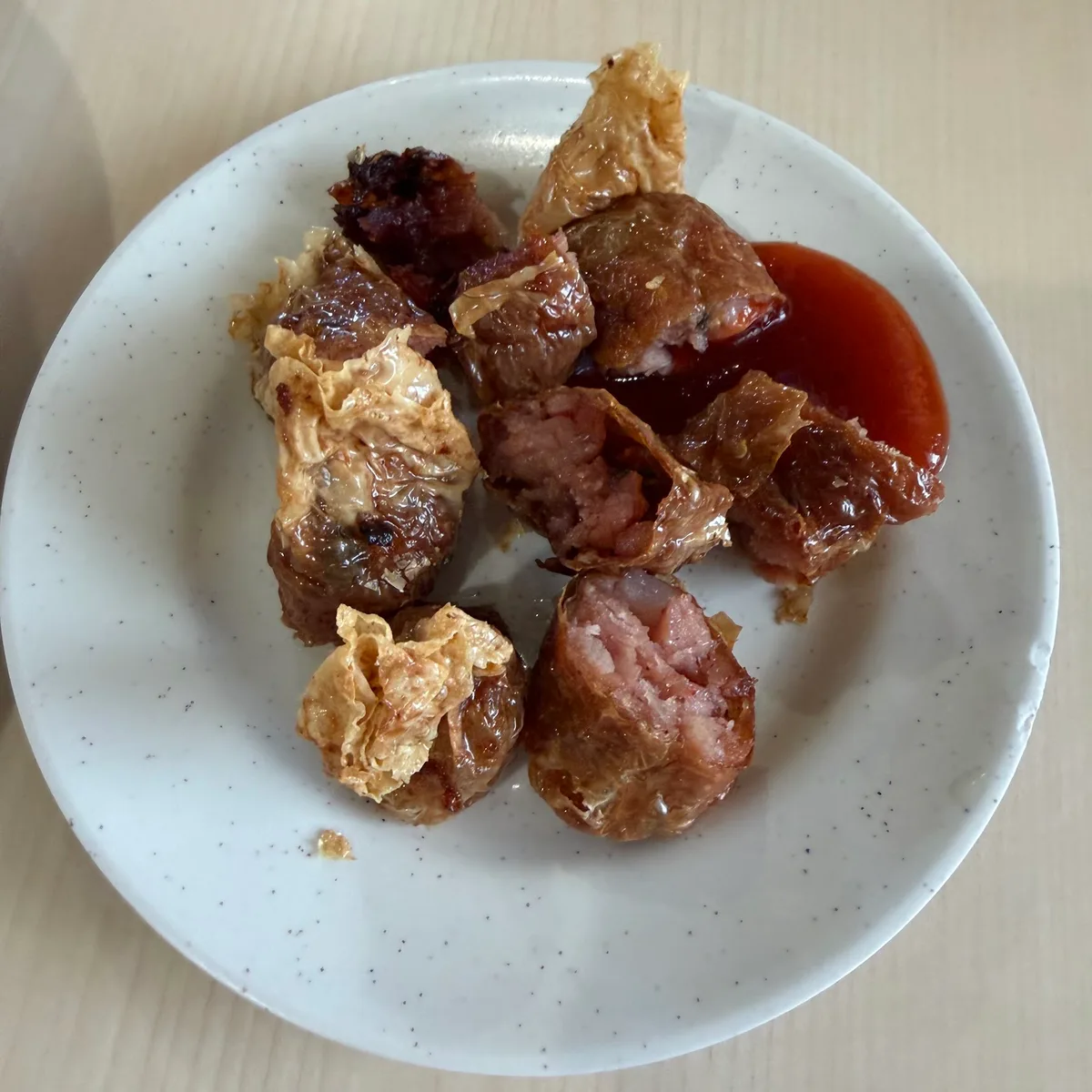 Lobak meat rolls with chili dip