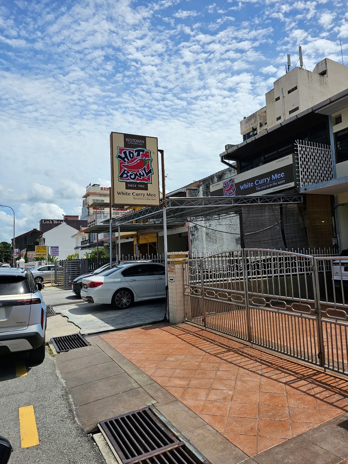 Hot Bowl shopfront with its signboard