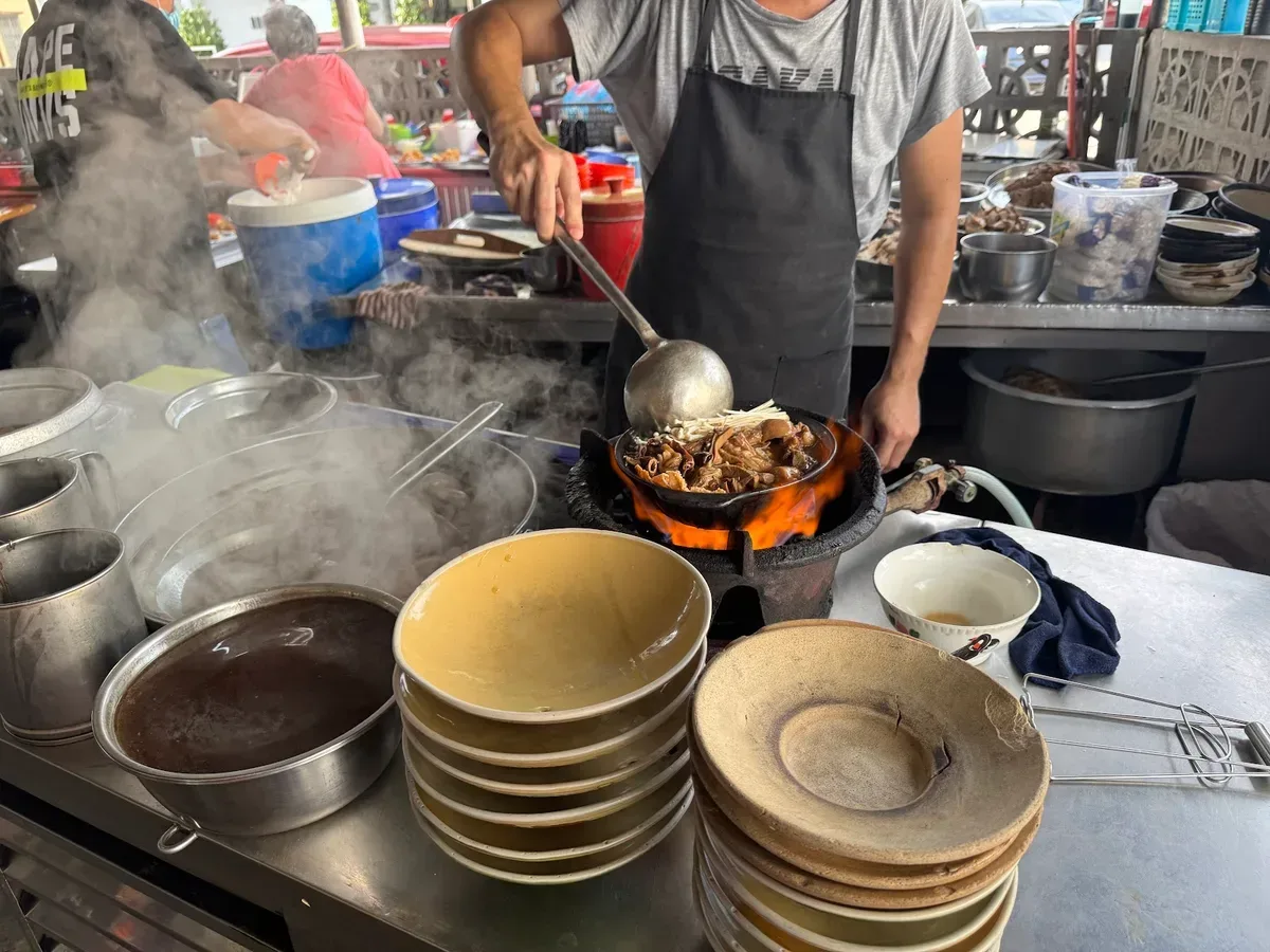 How Bak Kut Teh — signature dish