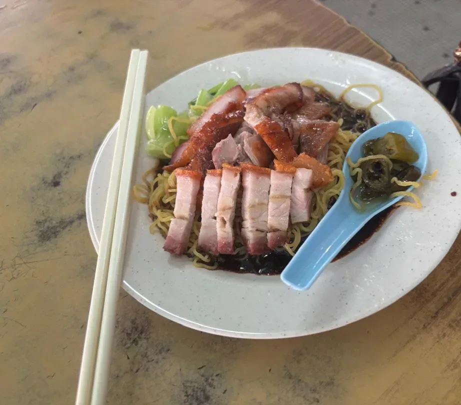 How Ji Roaster Rice Noodles — signature dish