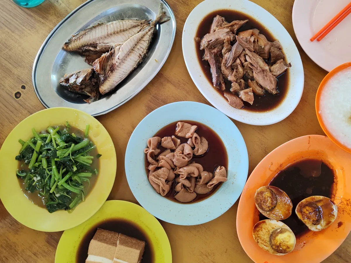 Hung Wang Kedai Makanan 漢元餐室 — signature dish