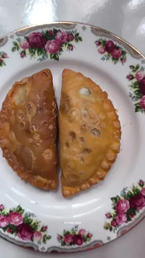 Idris Karipap — dish