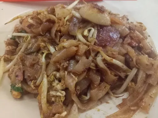 Island Park Kopitiam Char Koay Teow Banjir — dish