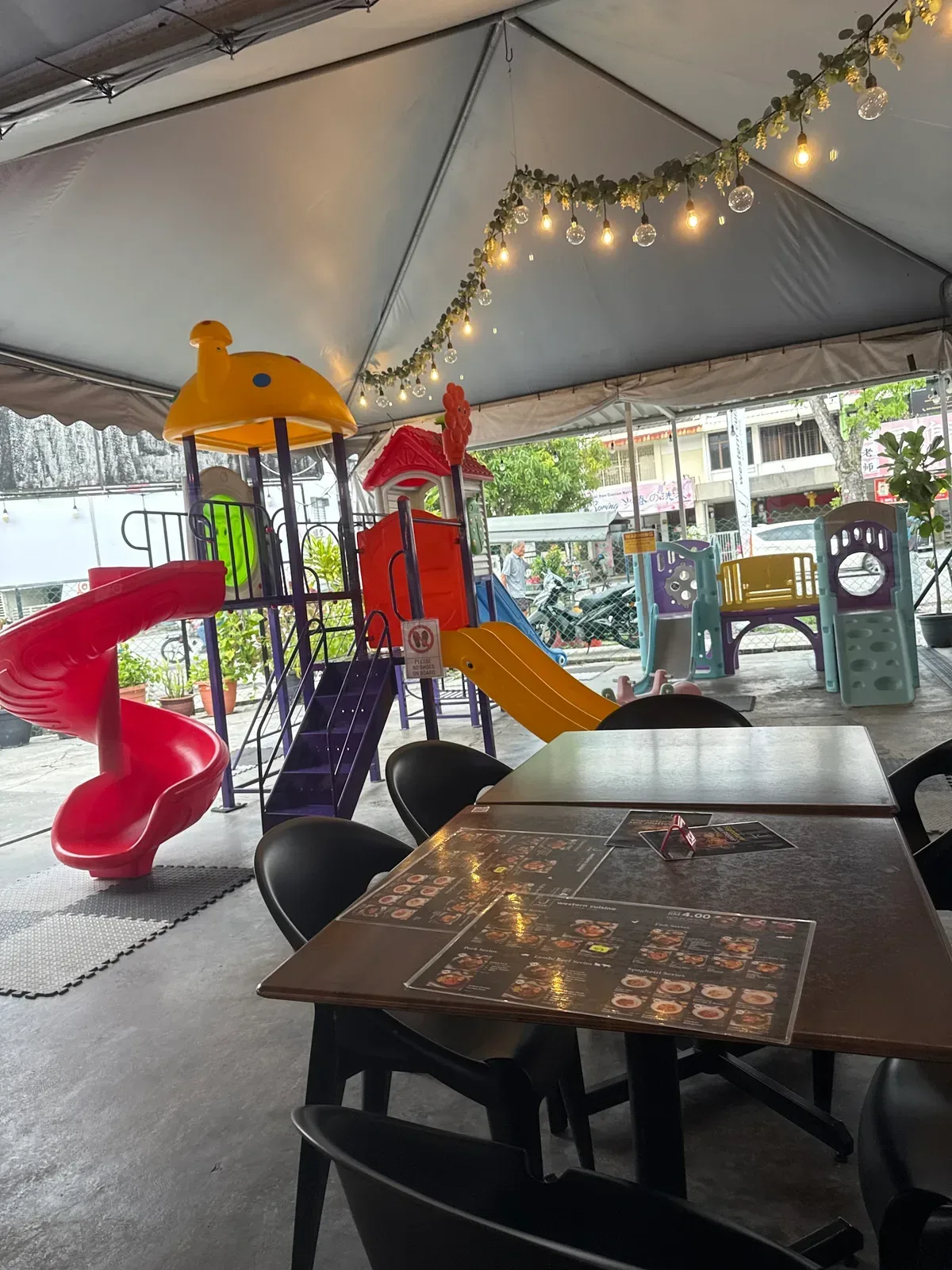 Jack Western Cuisine + (Georgetown) — interior