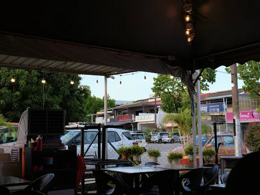 Jack Western Cuisine + (Georgetown) — interior