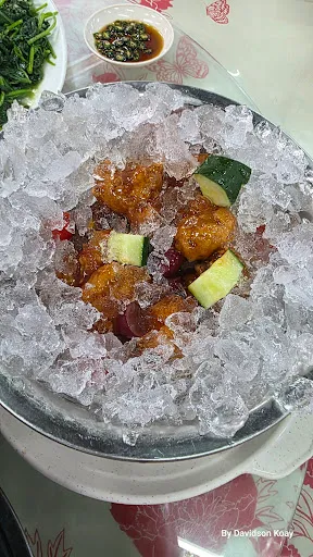 JDLSD Seafood Restaurant — dish