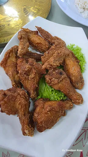 JDLSD Seafood Restaurant — dish
