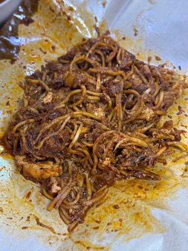 Jelutong Street Market Char Koay Kak — dish